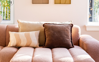 Wat is een sierkussenset? Uitleg + tips & inspiratie!