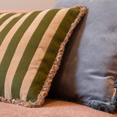 Kotabo sierkussenset Lottie – Set van 2 kussens – Olive Oasis & Burly Blue