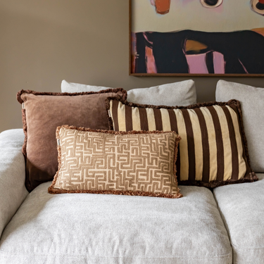 Kotabo Dekokissen mit Streifen und Fransen – 40 x 60 cm – Schokoladenbraun