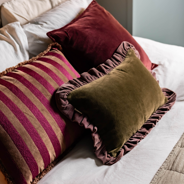 Kotabo sierkussenset Liva – Set van 3 kussens – Blushed Berry, Magical Mauve, Plum Powder & Olive Oasis