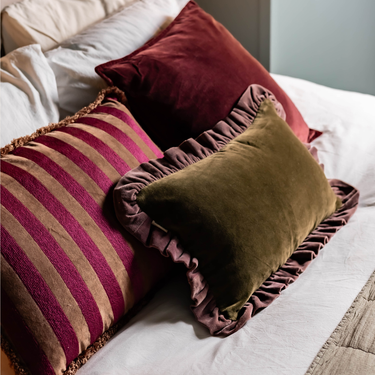 Kotabo sierkussenset Liva – Set van 3 kussens – Blushed Berry, Magical Mauve, Plum Powder & Olive Oasis