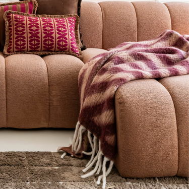 Kotabo gestreept plaid met franjes – 130 x 170 cm – Blushed Berry
