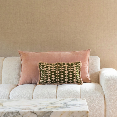 Kotabo sierkussenset Bella – Set van 2 kussens – Pretty in Pink & Olive Oasis